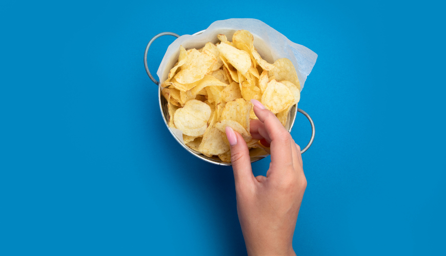 How to Stop Snacking Between Meals? Discover Our Smart Slimming